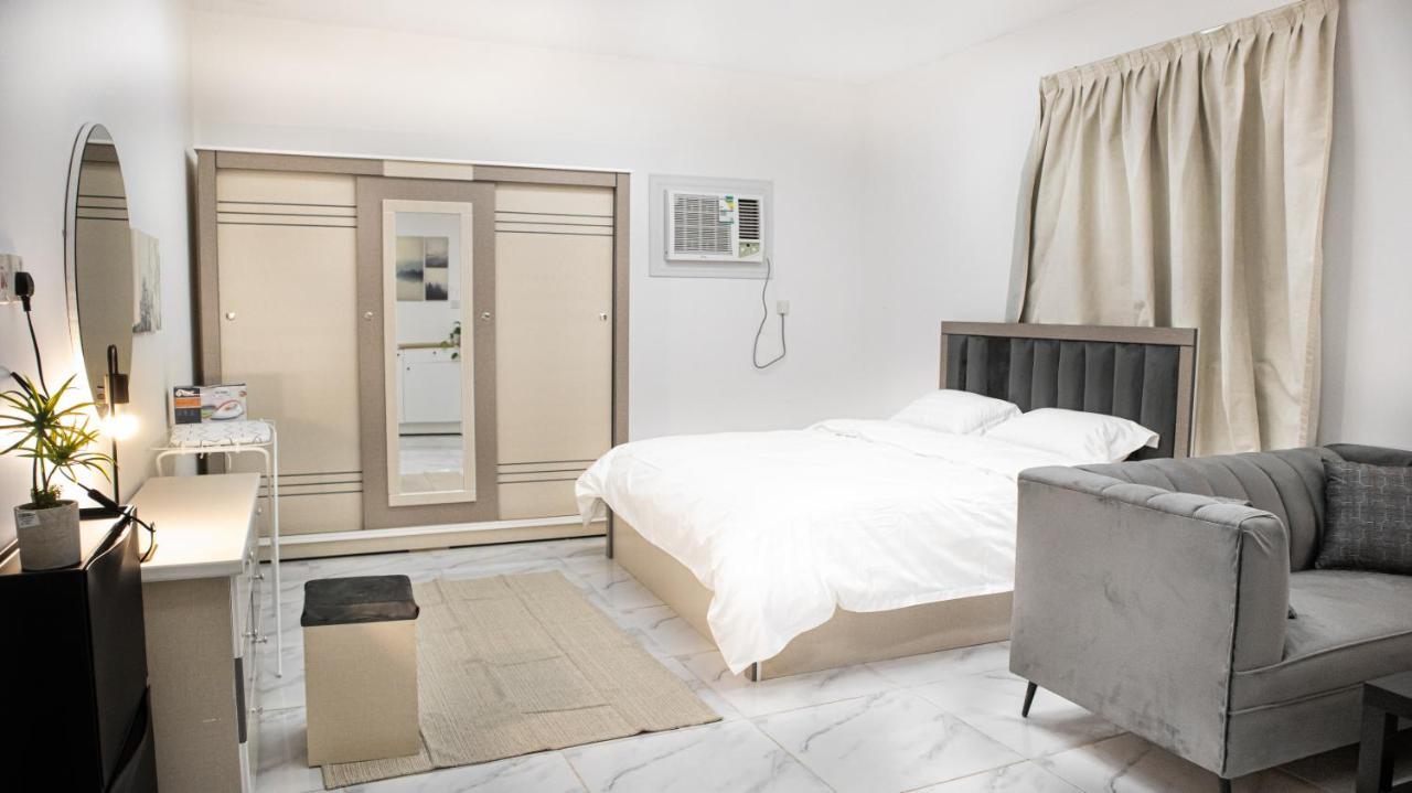 Comfortable & Big Family Apartments 10Mins Drive To Al-Masjid -Nabawi - Nozol Noor 2 Médine Extérieur photo