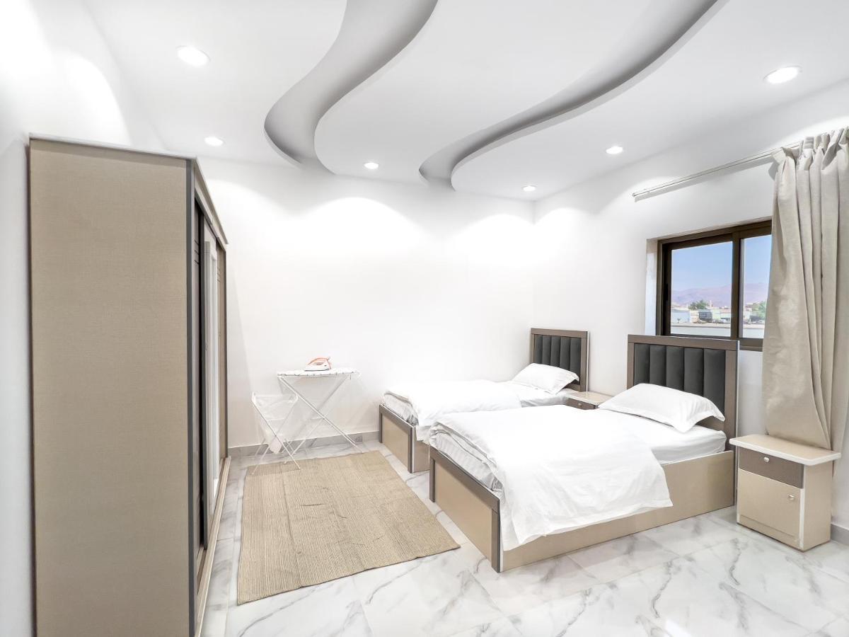 Comfortable & Big Family Apartments 10Mins Drive To Al-Masjid -Nabawi - Nozol Noor 2 Médine Extérieur photo