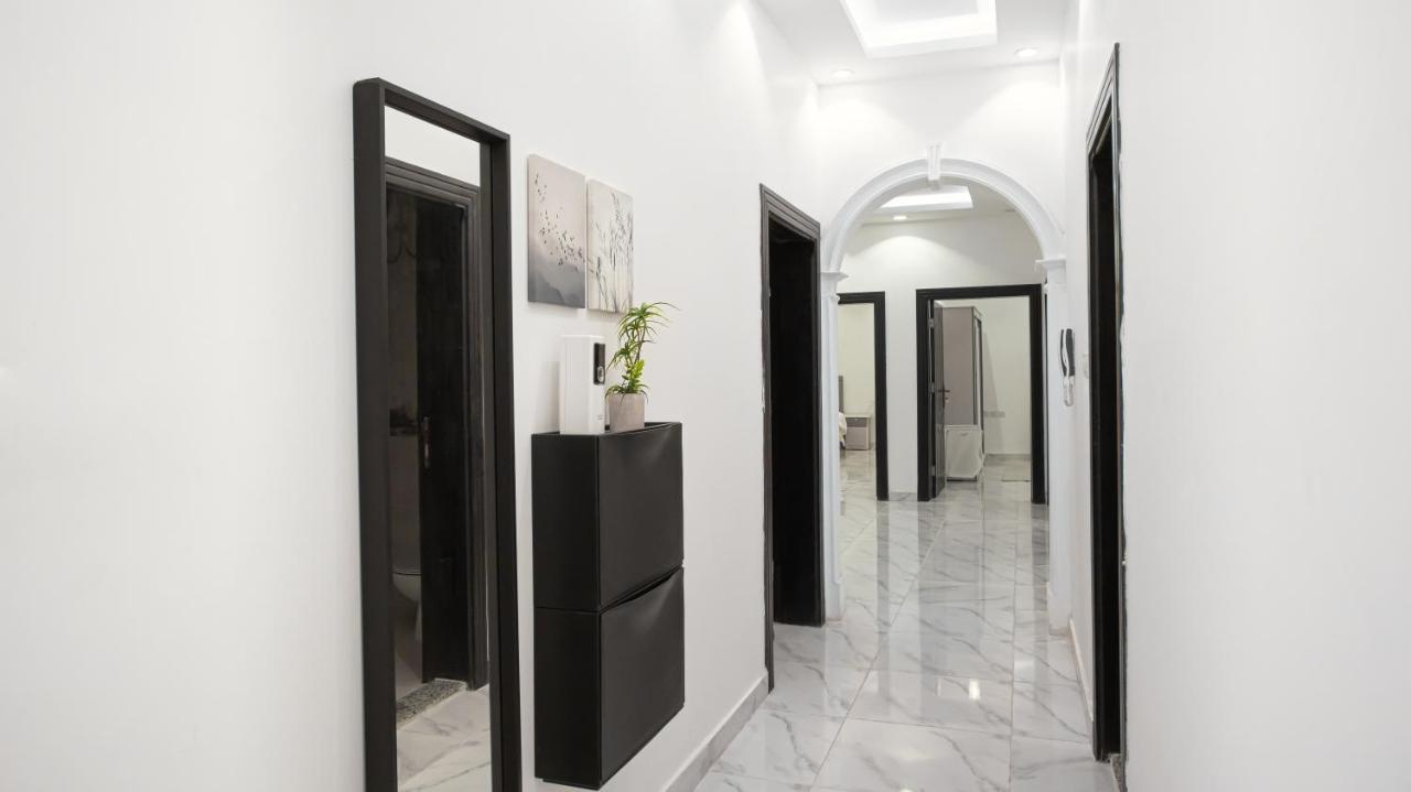 Comfortable & Big Family Apartments 10Mins Drive To Al-Masjid -Nabawi - Nozol Noor 2 Médine Extérieur photo