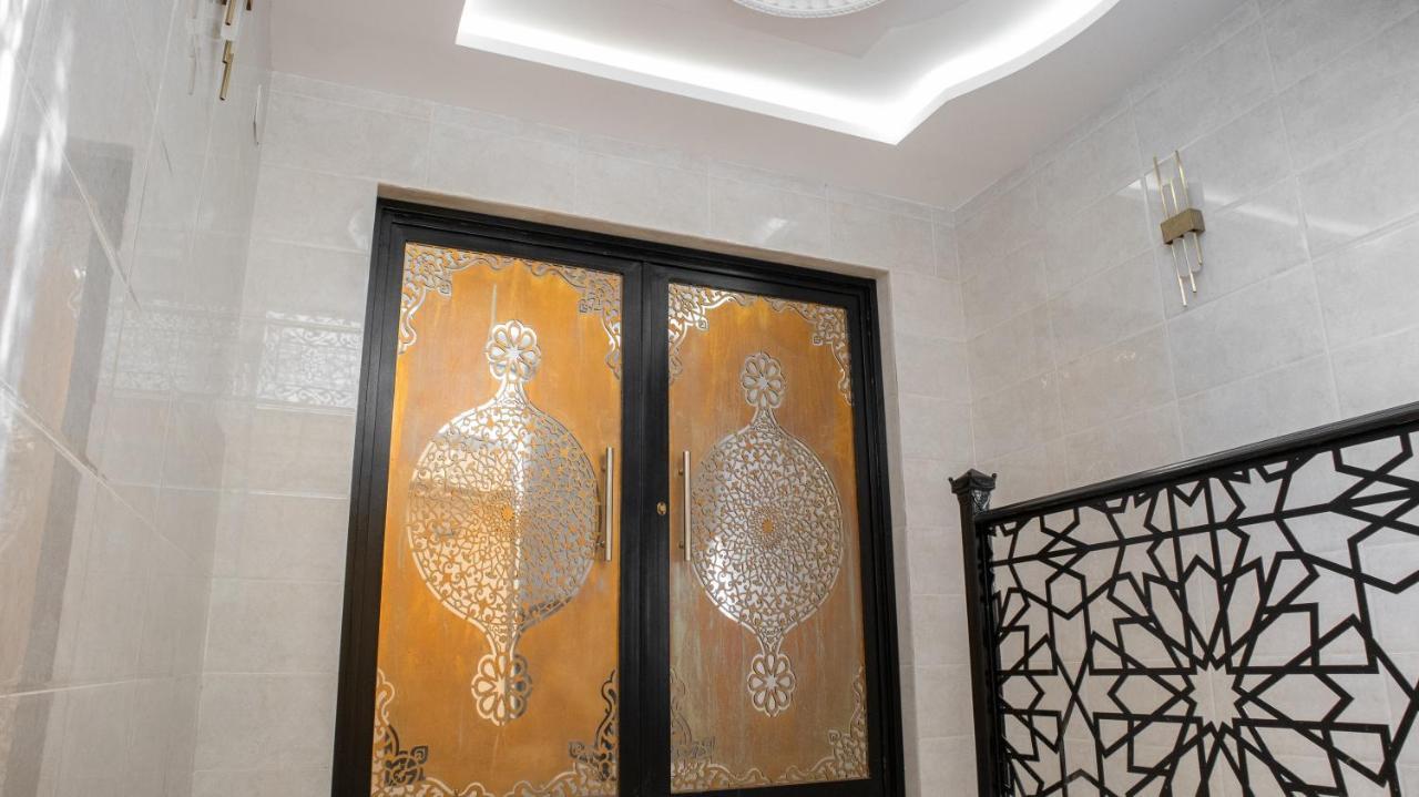 Comfortable & Big Family Apartments 10Mins Drive To Al-Masjid -Nabawi - Nozol Noor 2 Médine Extérieur photo