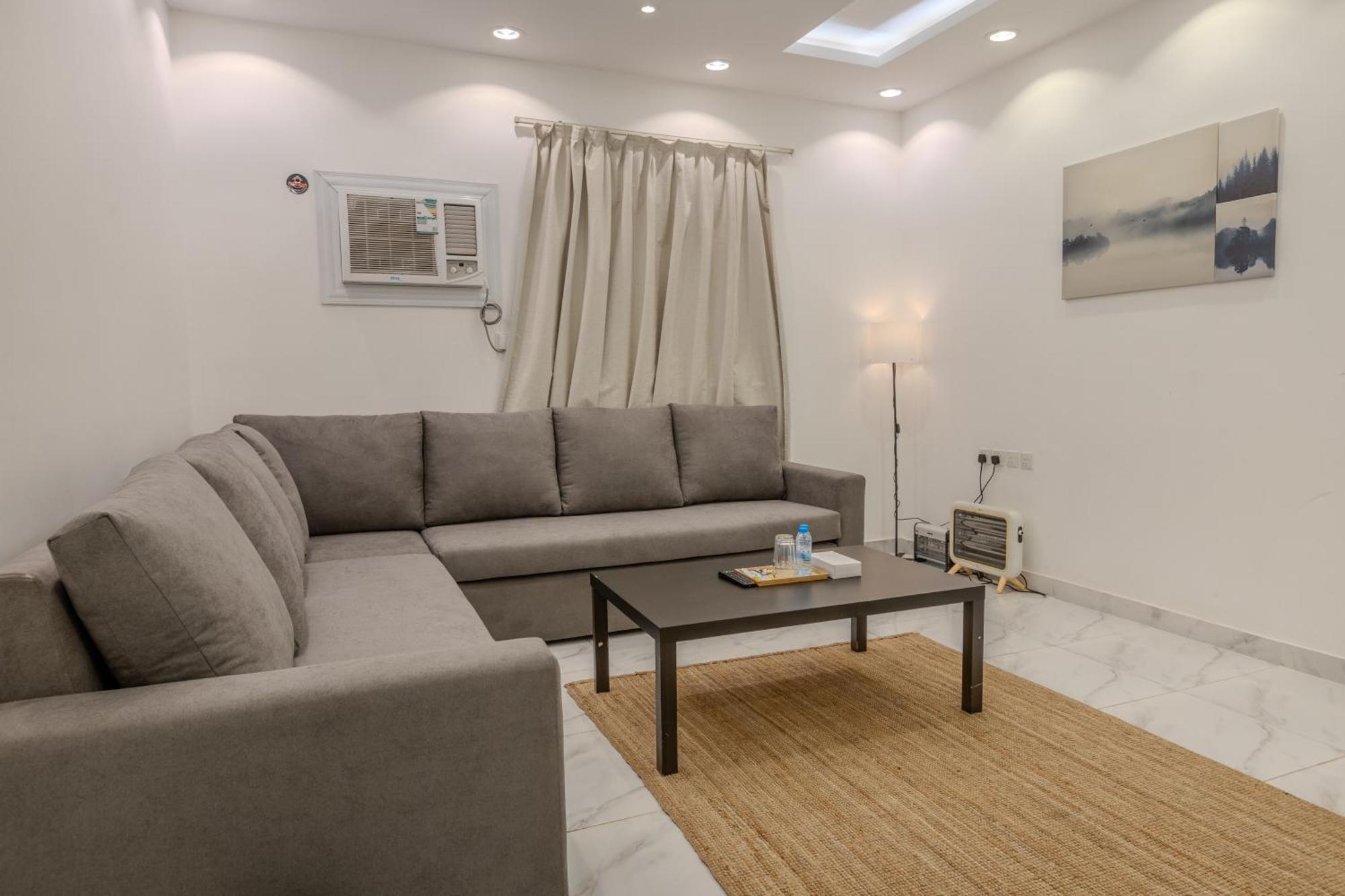 Comfortable & Big Family Apartments 10Mins Drive To Al-Masjid -Nabawi - Nozol Noor 2 Médine Extérieur photo