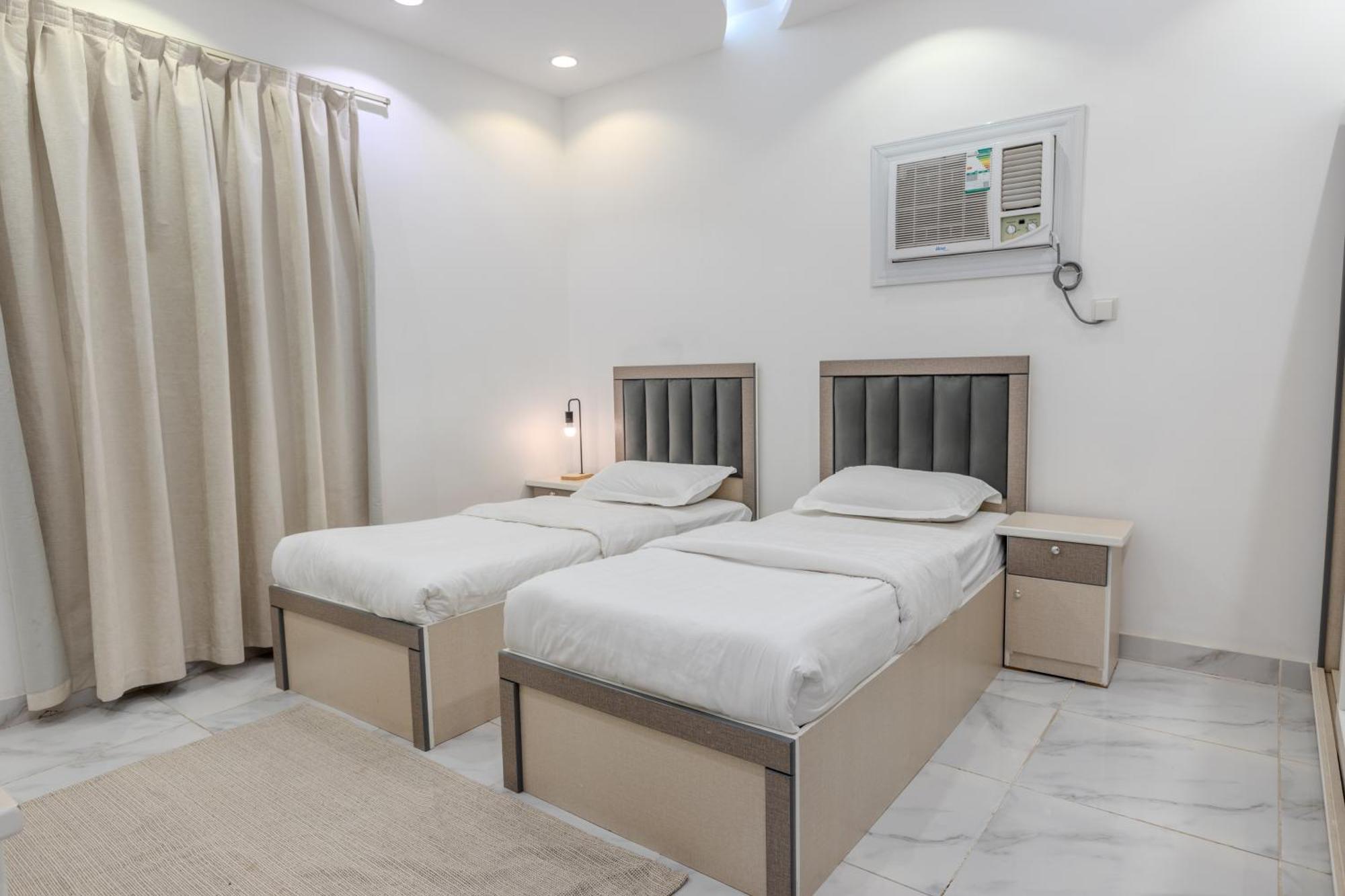 Comfortable & Big Family Apartments 10Mins Drive To Al-Masjid -Nabawi - Nozol Noor 2 Médine Extérieur photo