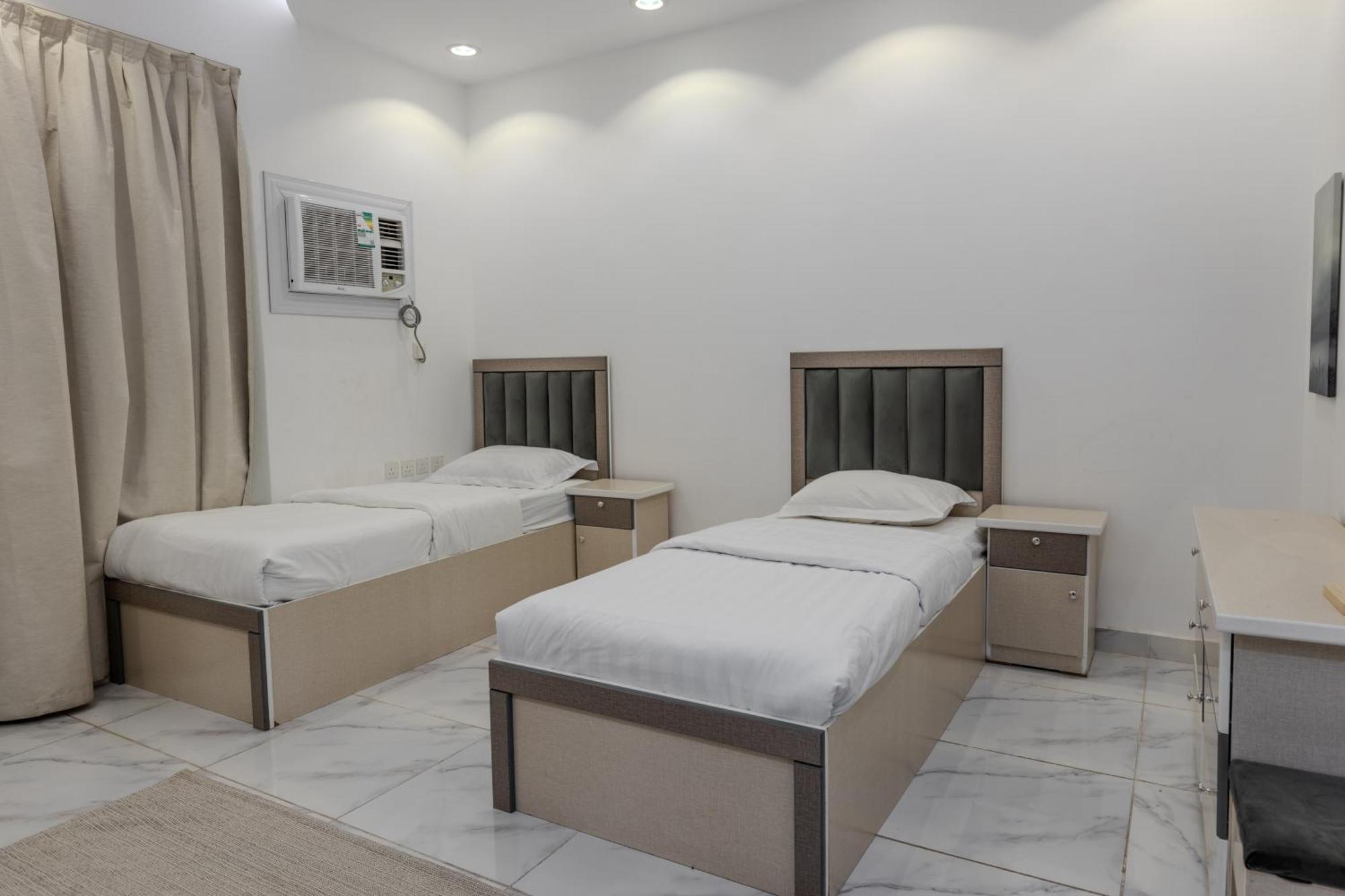 Comfortable & Big Family Apartments 10Mins Drive To Al-Masjid -Nabawi - Nozol Noor 2 Médine Extérieur photo