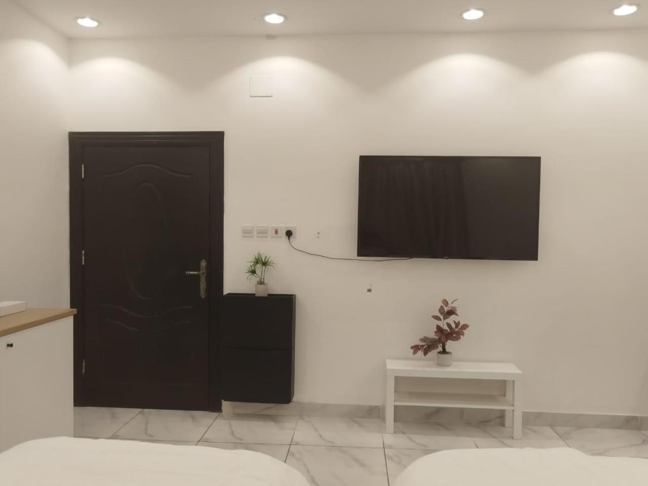 Comfortable & Big Family Apartments 10Mins Drive To Al-Masjid -Nabawi - Nozol Noor 2 Médine Extérieur photo
